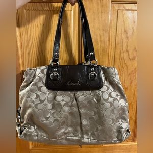 Coach purse and wallet